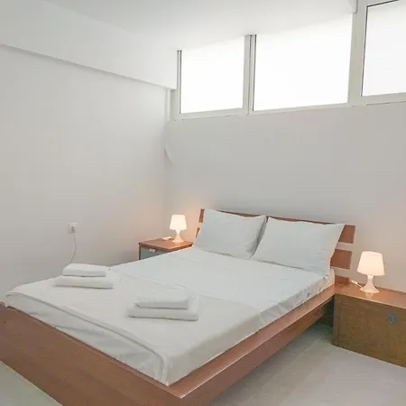 Apartment Modern And Comfy Loft In Chania ! *