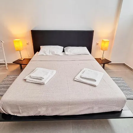 Apartment Modern And Comfy Loft In Chania !